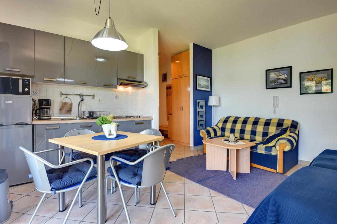 Apartments Villa Ana Medulin Exteriör bild